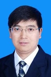 杨正万
